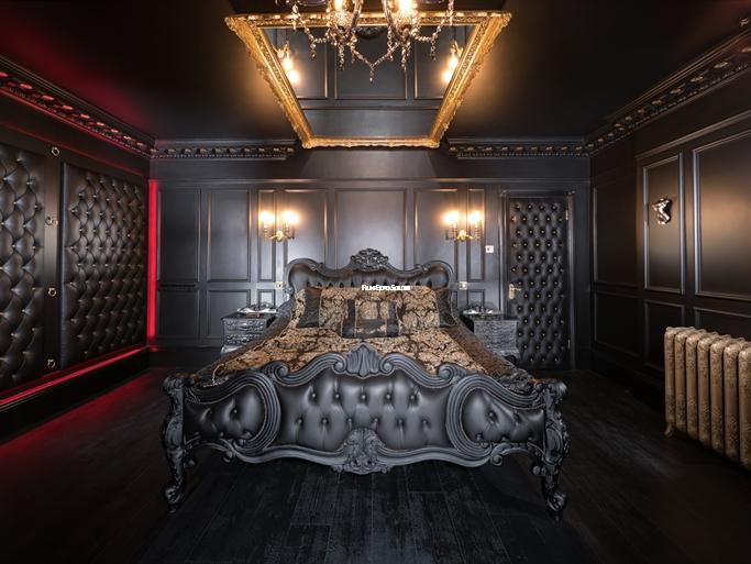Black and Gold Rooms Hampshire